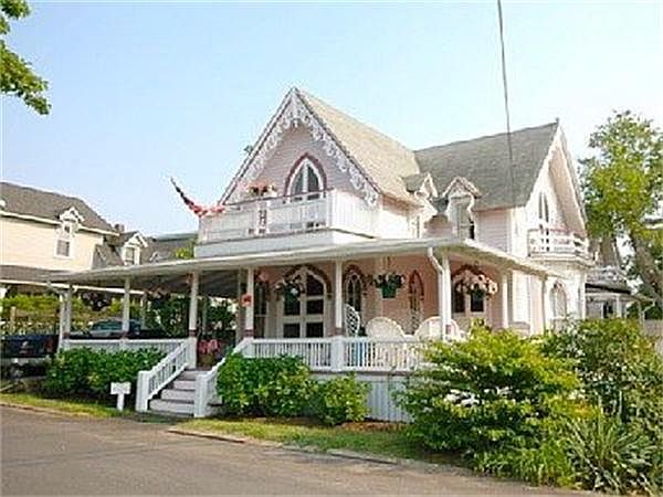 1st image of 28 Narragansett Ave #Ob504