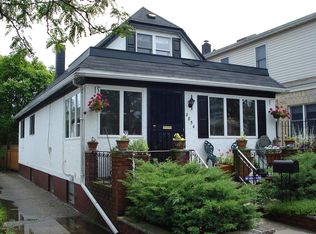 8854 75th Ave, Ridgewood, NY 11385