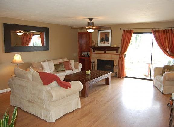 4th image of 2536 Chalcedony St