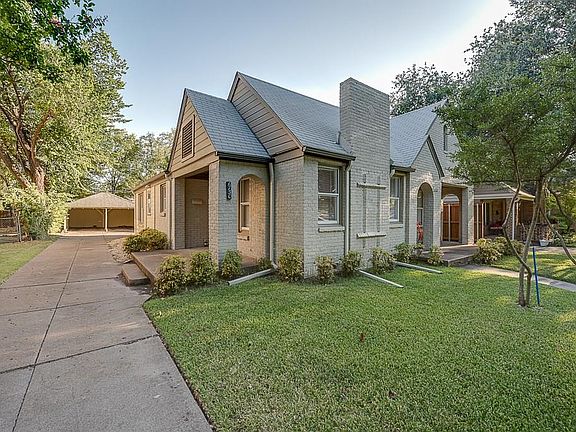 2nd image of 6128 Llano Ave #6130