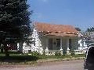 303 N Fountain St, Connersville, IN 47331