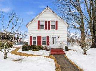 131 Columbia St, South Kingstown, RI 02879