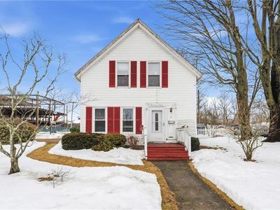 131 Columbia St, South Kingstown, RI, 02879