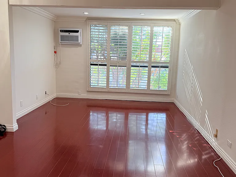 1440 Veteran Ave #513 — Photo 4