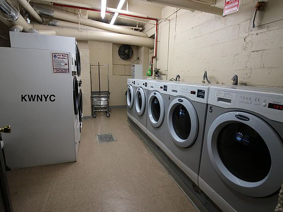 5th image of 2260 Bronx Park E APT 5C