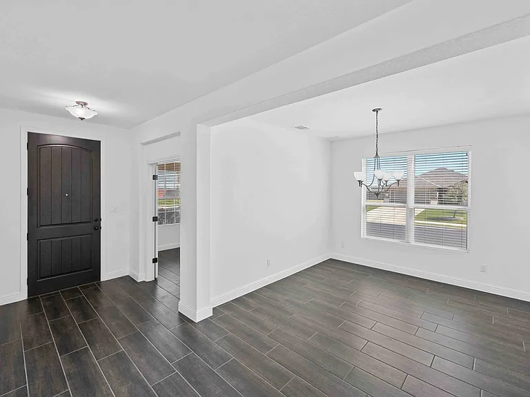 1001 Otello Way — Photo 5