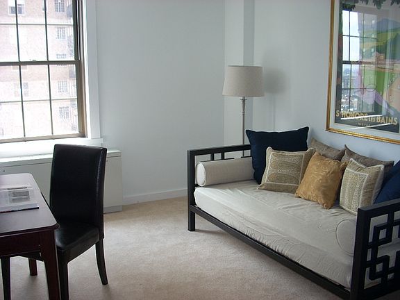 2nd image of 219-29 S 18th St #1212