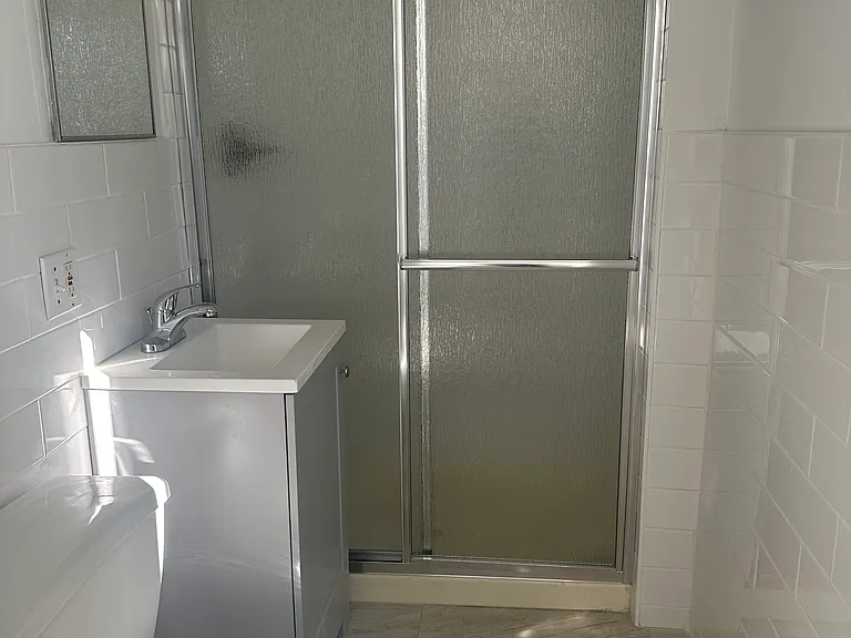 568 Lafayette Ave #2 — Photo 8