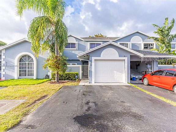 4th image of 9726 SW 142nd Pl #0