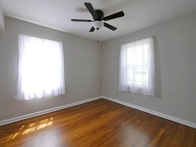602 Huntmere Dr — Photo 7