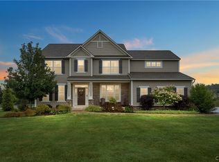 166 Gadwall Ln, Manlius, NY 13104