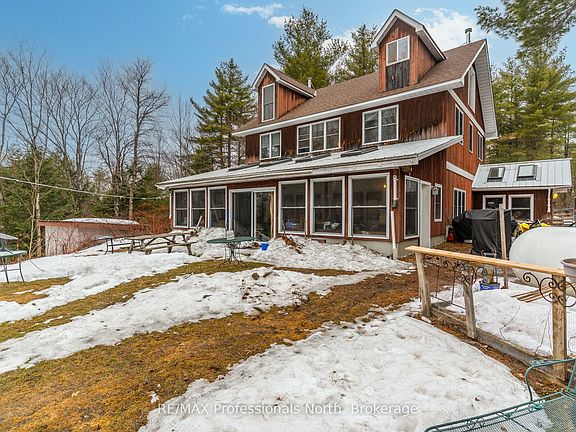 2nd image of 1127 Bobcaygeon Rd