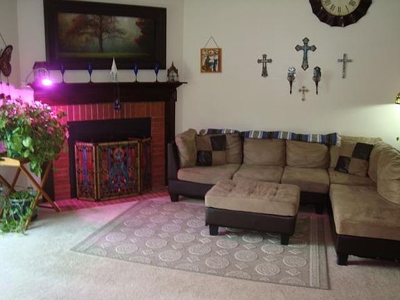 5th image of 5936 Harrison Ave Unit 22