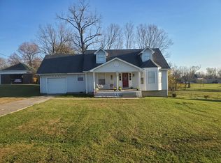 422 Main St, Sharpsburg, KY 40374