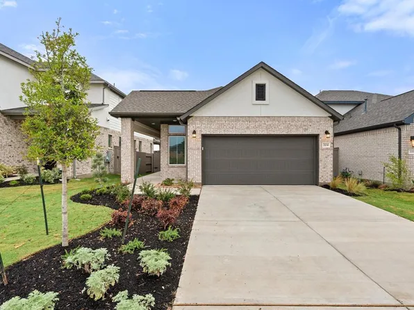 204 Bloomington Loop, Hutto, TX 78634