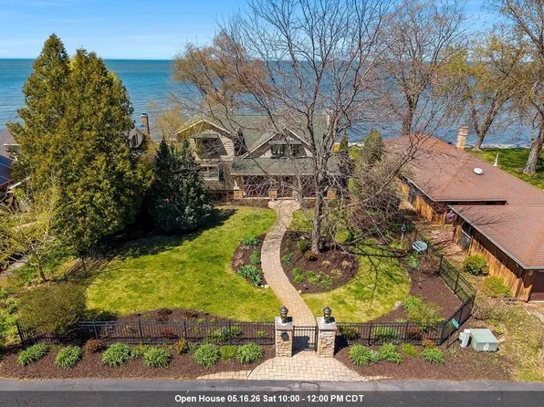 6039 Sunset Shores Rd, Luxemburg, WI 54217