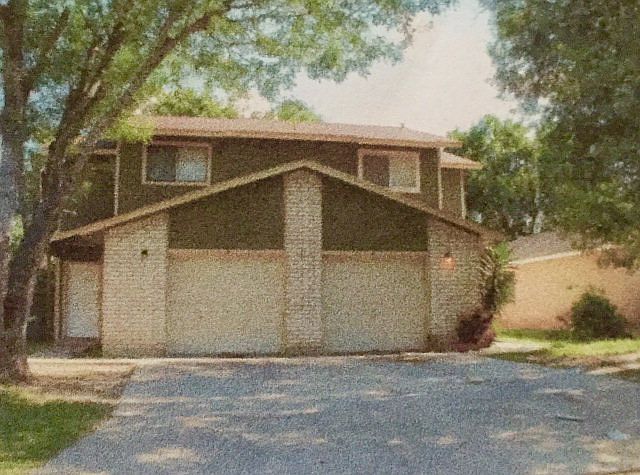 1st image of 55 Glenbrook Dr