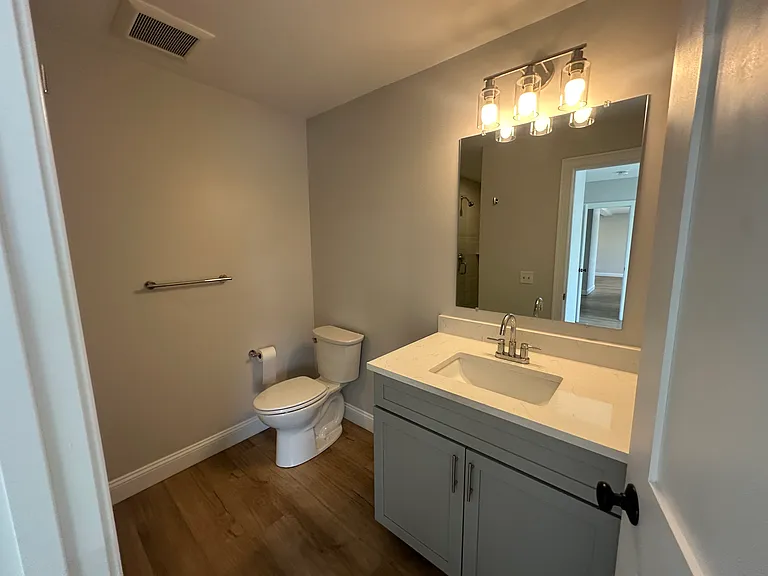 64 Holten St #202 — Photo 8
