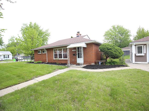 2nd image of 26430 Dale Ct