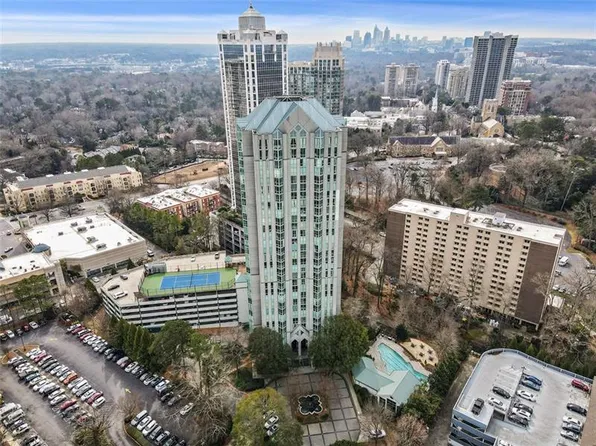 2870 Pharr Court South NW APT 2804, Atlanta, GA 30305