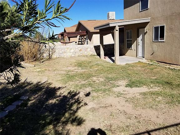 2nd image of 11953 Mesquite Rock Dr