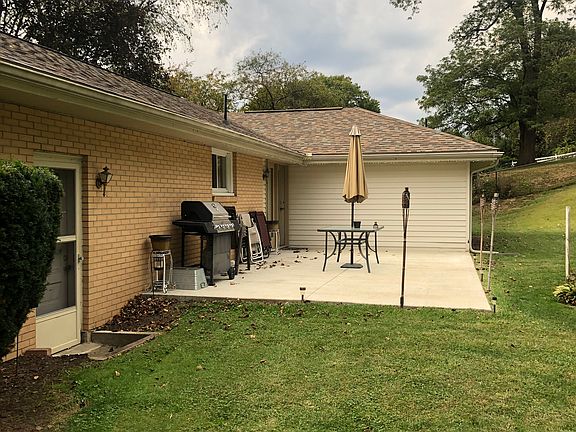 2nd image of 2504 Woodbine Ave