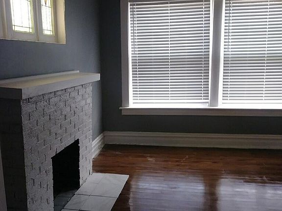 3rd image of 1319 McCausland Ave APT 2N