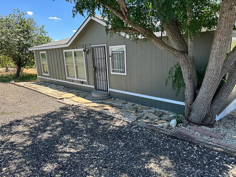 3503 Creekside Dr — Photo 3