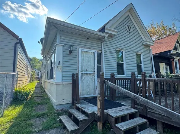 711 W 7th Street, New Albany, IN 47150
