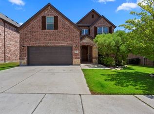 3317 Glen Crest Ln, Denton, TX 76208