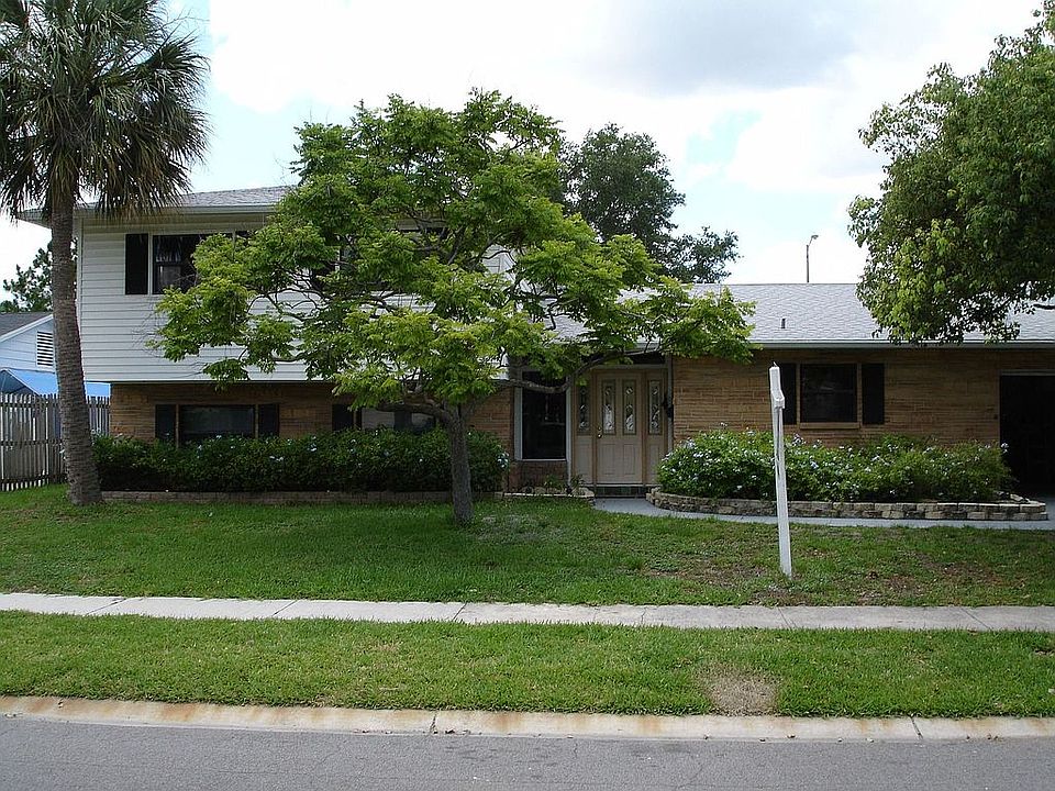 Beautiful home must see!