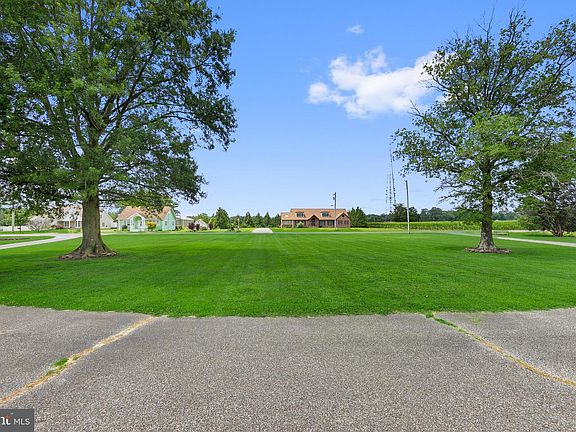 5th image of 30861 Iron Branch Rd