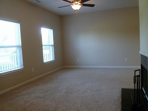 4th image of 13320 White Granite Dr Unit 400