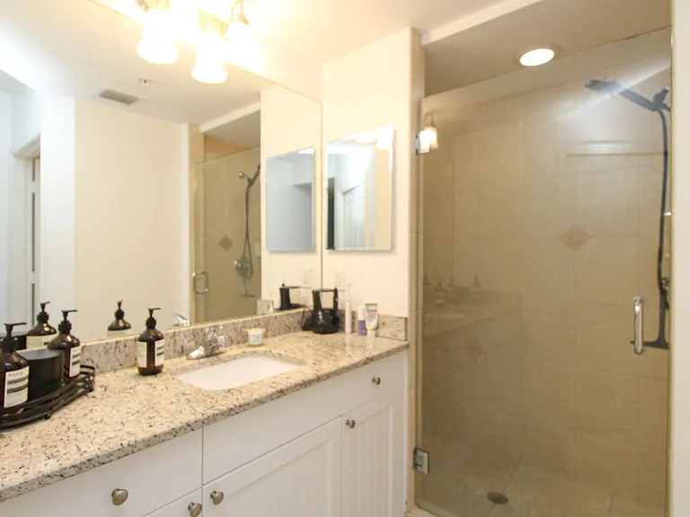 1100 Pine Ridge Rd #B-301 — Photo 30