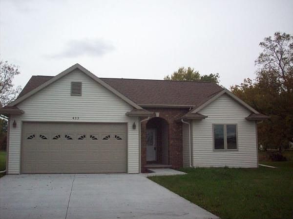 2nd image of 433 Harrison Ave