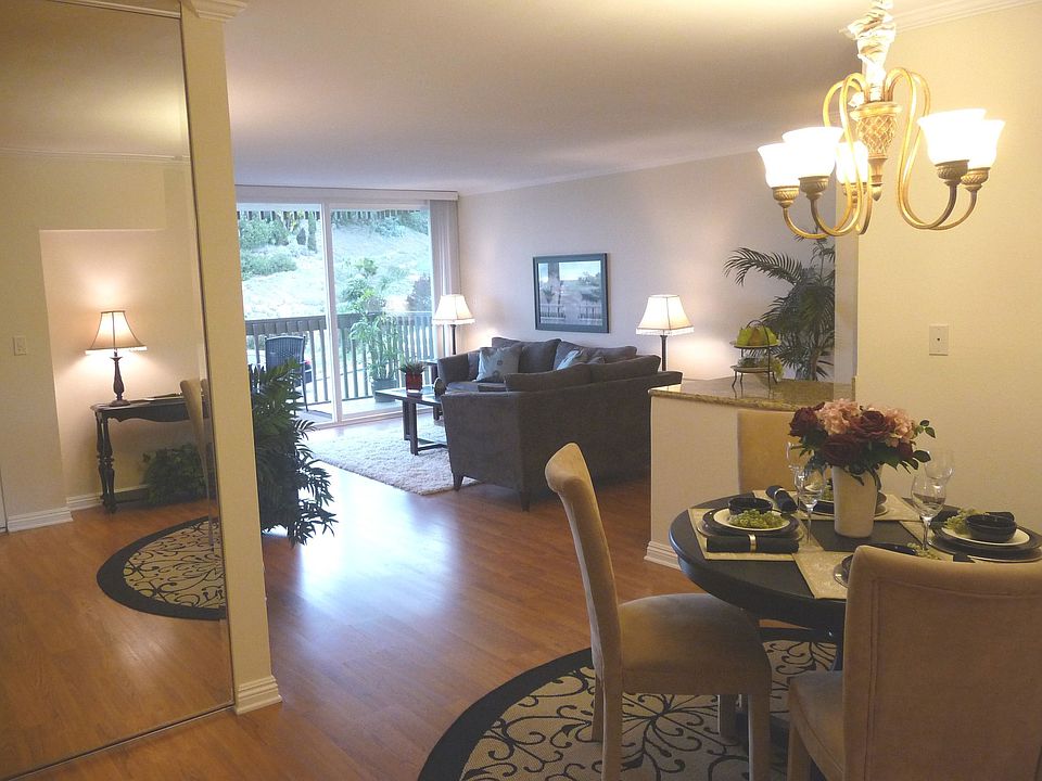 Entry looking at Living Room past Dining