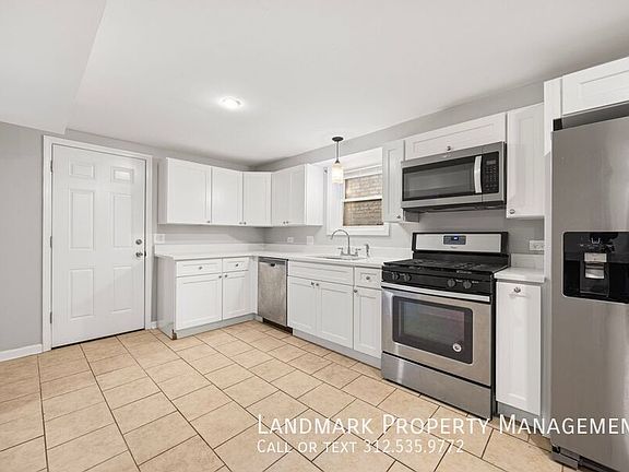 3rd image of 4343 W Drummond Pl #G