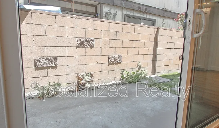 9603 Van Nuys Blvd #B — Photo 11
