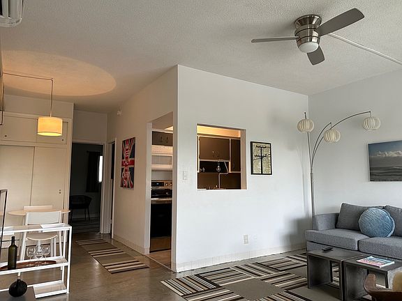 2nd image of 715 NW 30th Ct APT 8