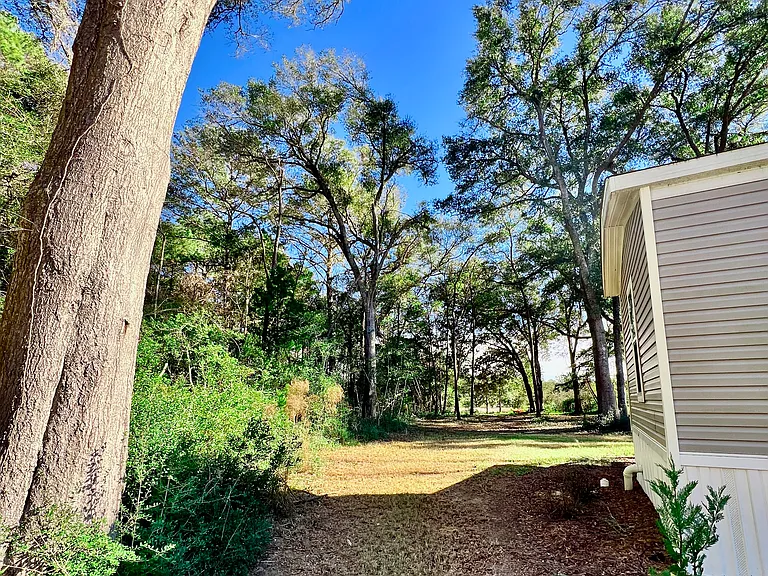 8183 Oyster Factory Rd — Photo 36