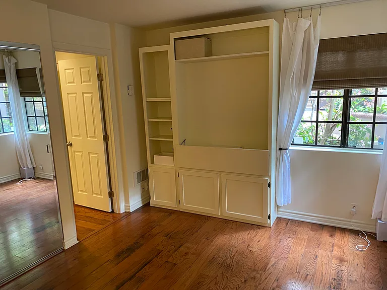 8860 Villa La Jolla Dr #107 — Photo 14