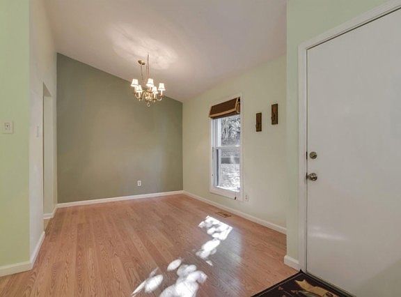 2nd image of 8707 Olde Colony Trl APT 11