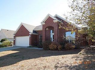 305 Mountain View Dr, Pflugerville, TX 78660