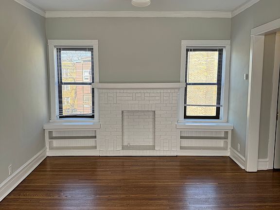 2nd image of 1254 W Bryn Mawr Ave #1