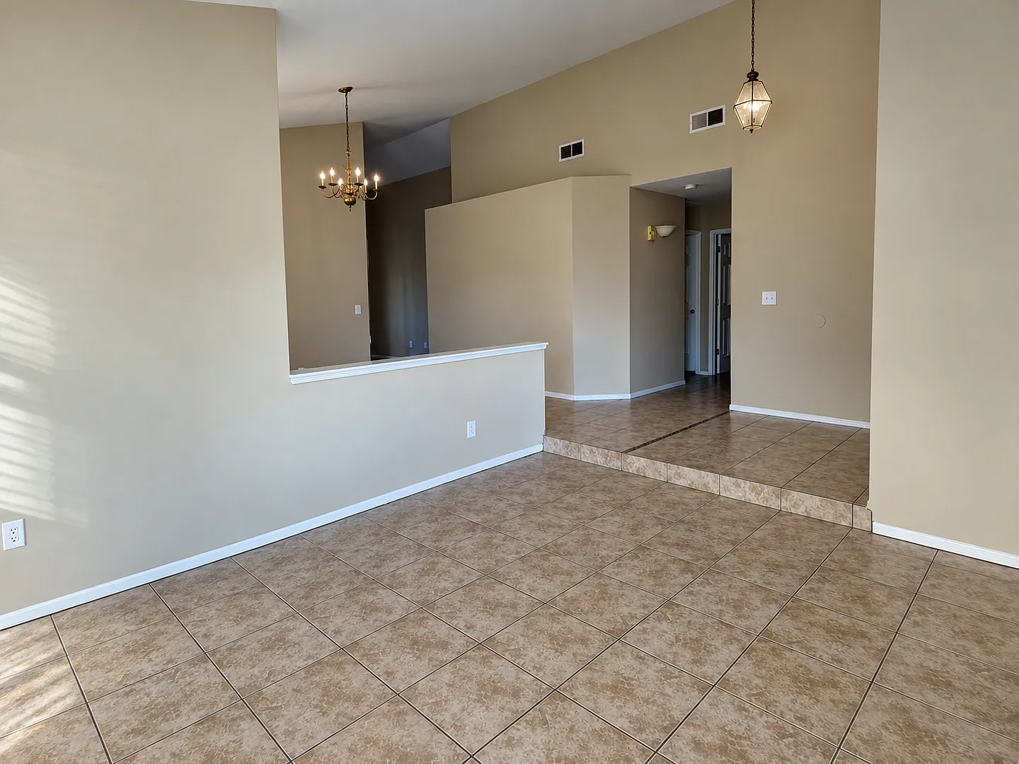 6504 Quaking Aspen Beautifully Updated 3-Bedroom Home in Southwest Bakersfield! — Photo 3