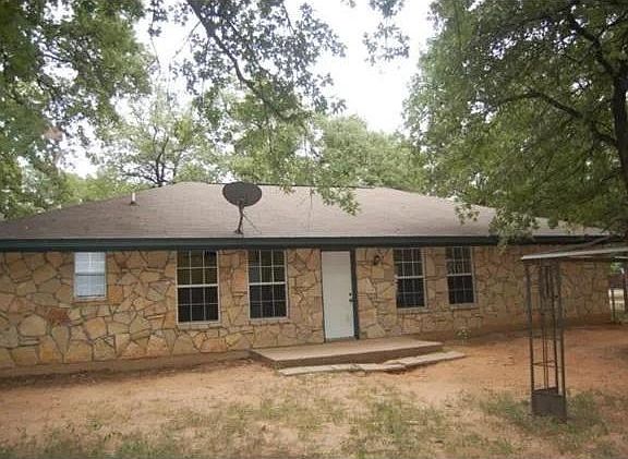 2nd image of 4926 Blue Water Cir