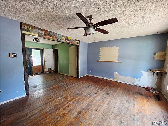 3rd image of 1284 Ballast Point Dr
