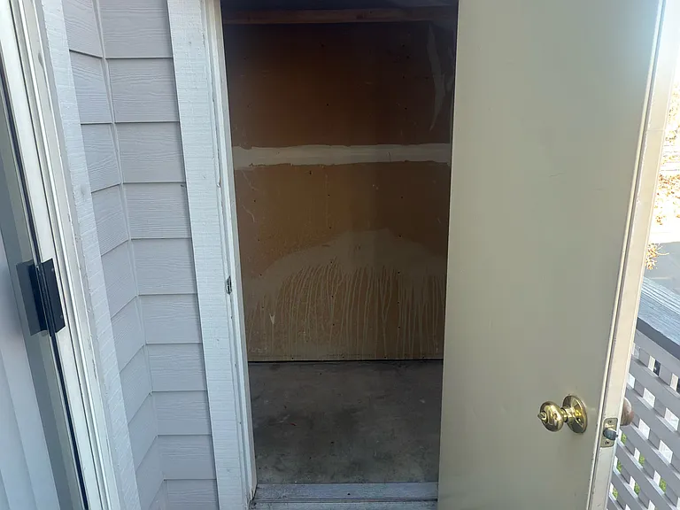 Lakewood Court Apartments — Photo 32