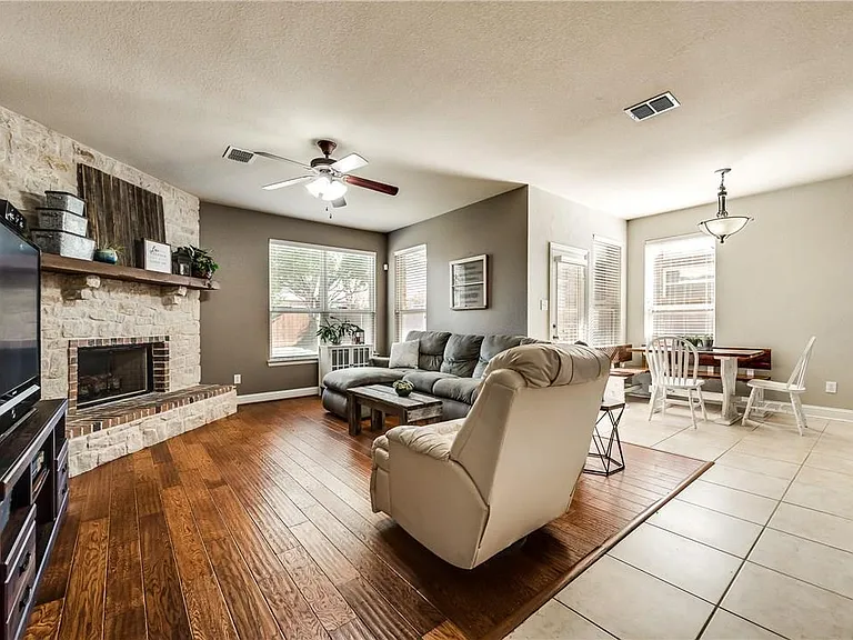 3824 Jeanette Ln — Photo 8