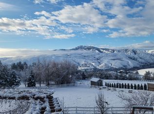 4325 W Eaglerock Dr, Wenatchee, WA 98801